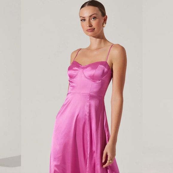 NWOT ASTR The Label Bustier Satin Midi Dress - Picture 6 of 7